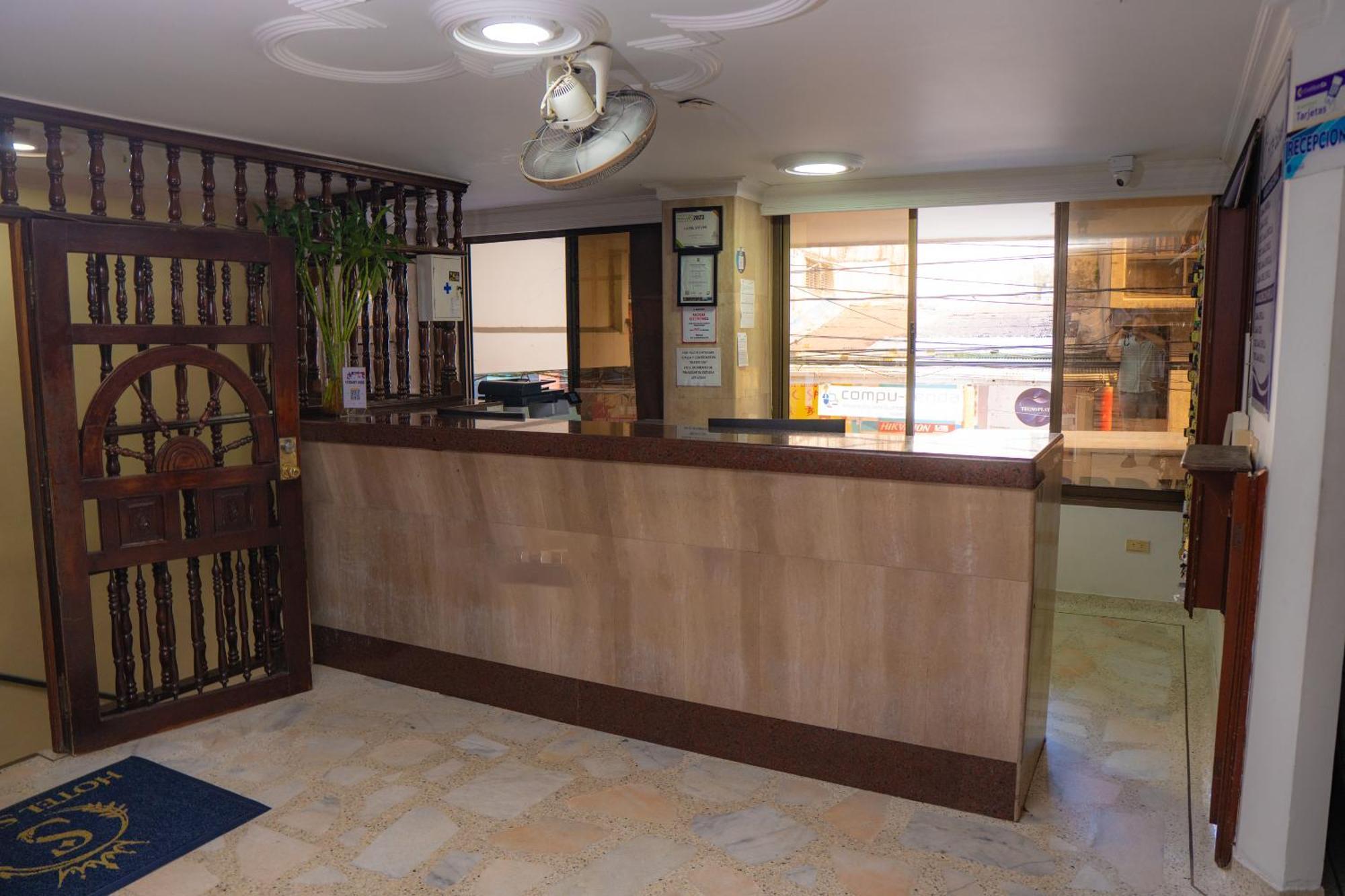 Hotel Steven Буэнавентура Экстерьер фото