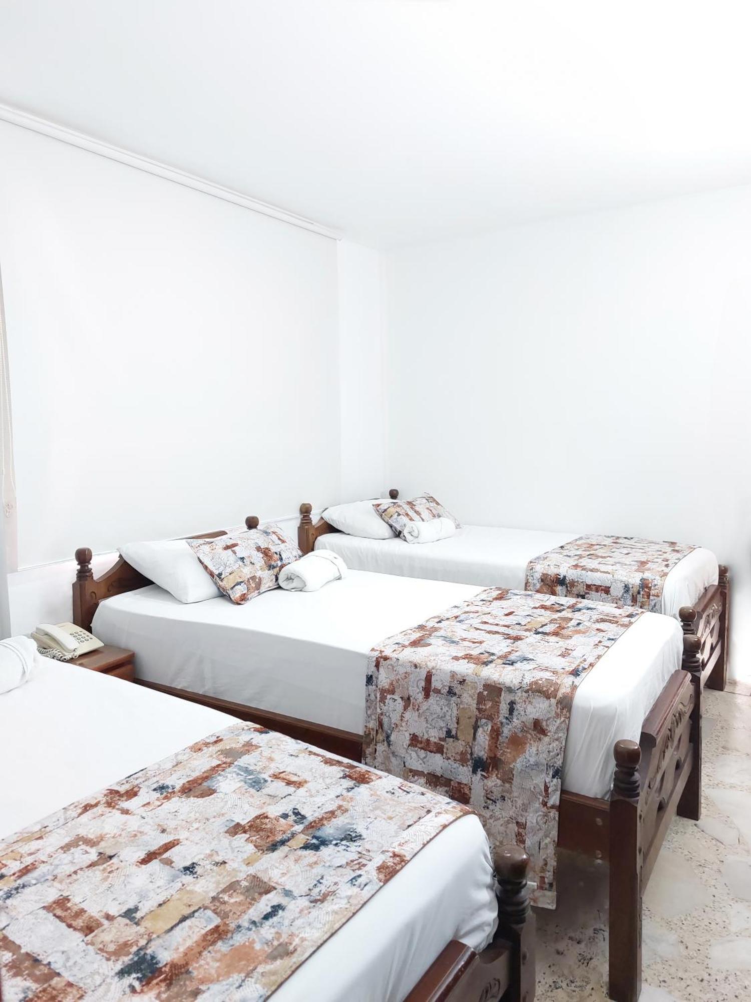 Hotel Steven Буэнавентура Экстерьер фото